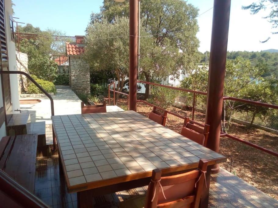 Ferienhaus Am Wasser - Kuca Rio - Iberische Finca In Dalmatien Bilice Exterior foto